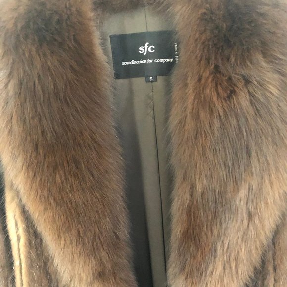 Vintage Mink Fur Coat with Fox Trim - Picture 6 of 9